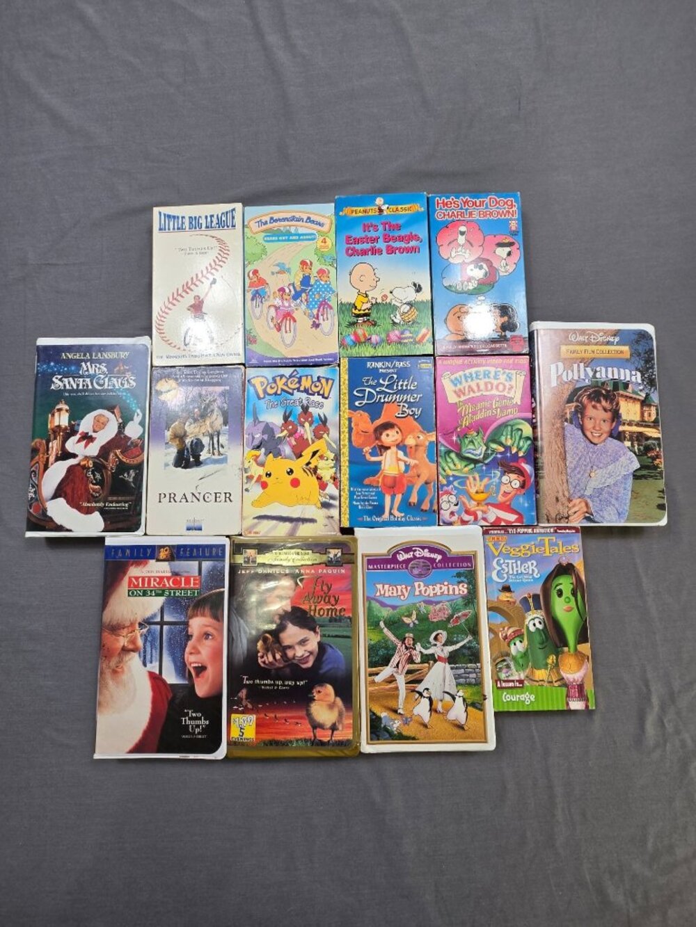 LOT VHS Kids Movies Family 90s Sports Veggie Tales Classic